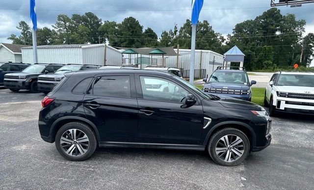 mitsubishi outlander sport 2022 JA4ARUAU4NU012987 image